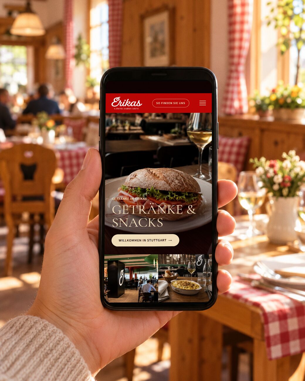 Restaurant-Website von Erikas in Stuttgart auf dem Smartphone in einer schwäbischen Gaststube